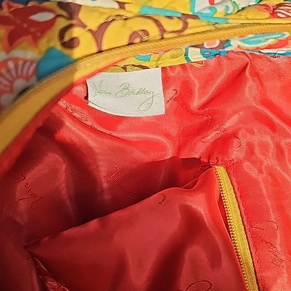 Vera Bradley Retired Provencal Yellow Floral Pattern Backpack VGUC - Picture 10 of 16